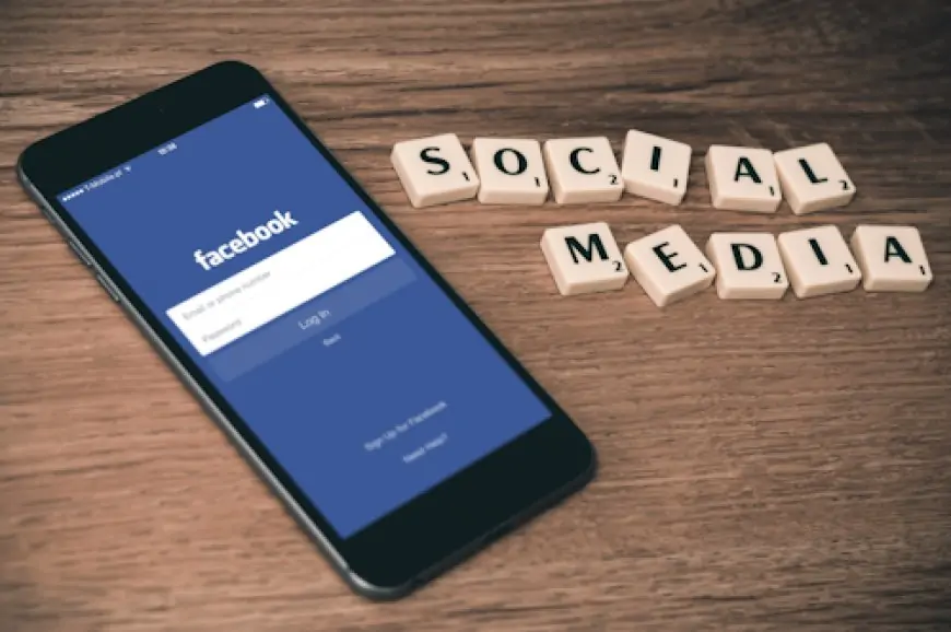 Throwback Vibes: Facebook's Fresh Take on the Friends Tab!