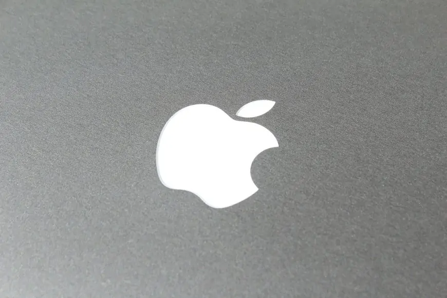 Apple Releases FastVLM Visual-Language Model