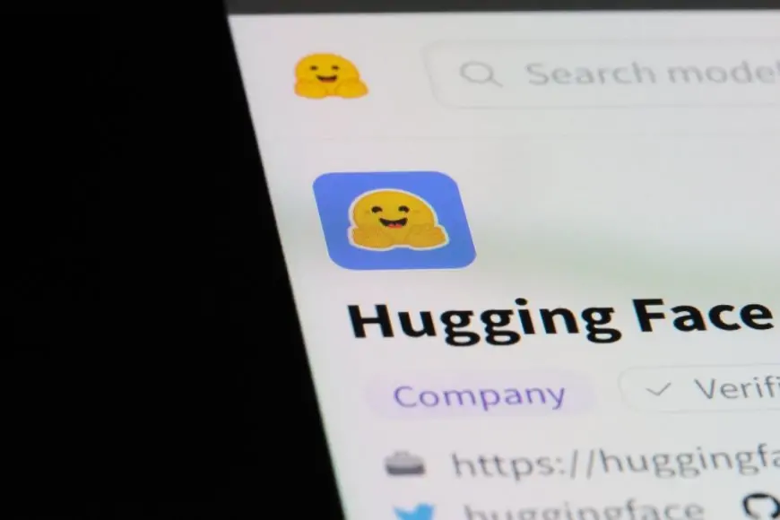 Hugging Face Unleashes Two Mind-Blowing Humanoid Robots!