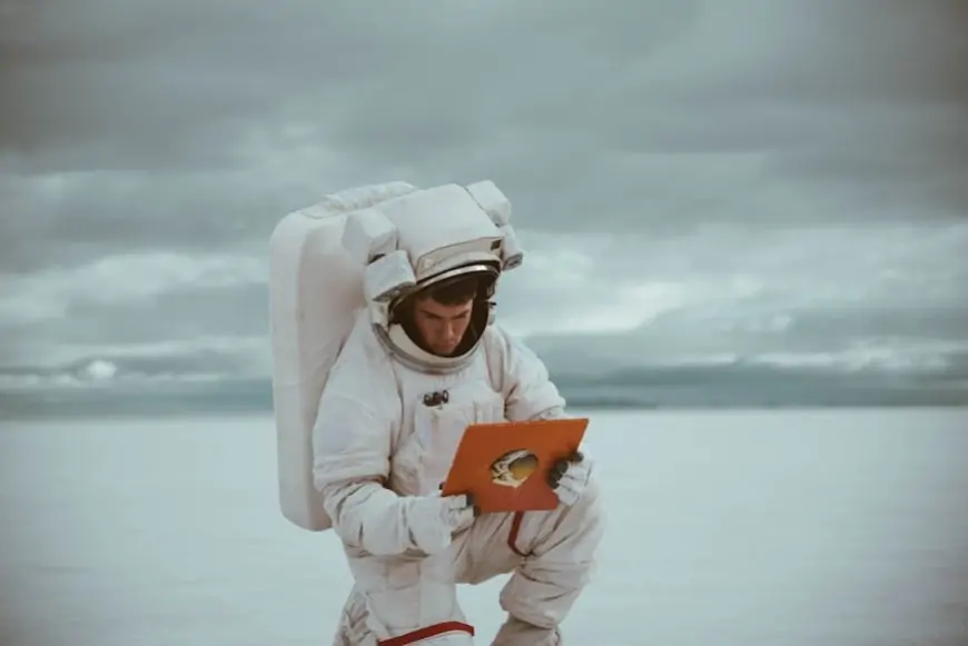 NASA and Google Collaborate on AI Medical Assistant for Mars Astronauts