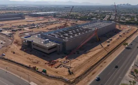 Power Crunch Threatens to Derail AI Data Center Construction Surge