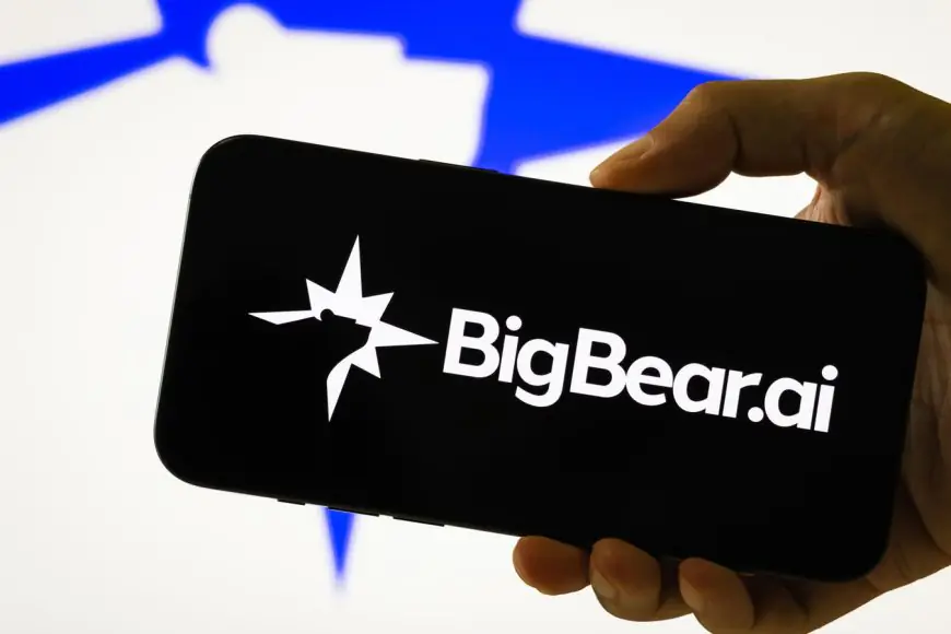 BigBear.ai Stock Surges on Analyst Buzz Ask Sage Deal Momentum