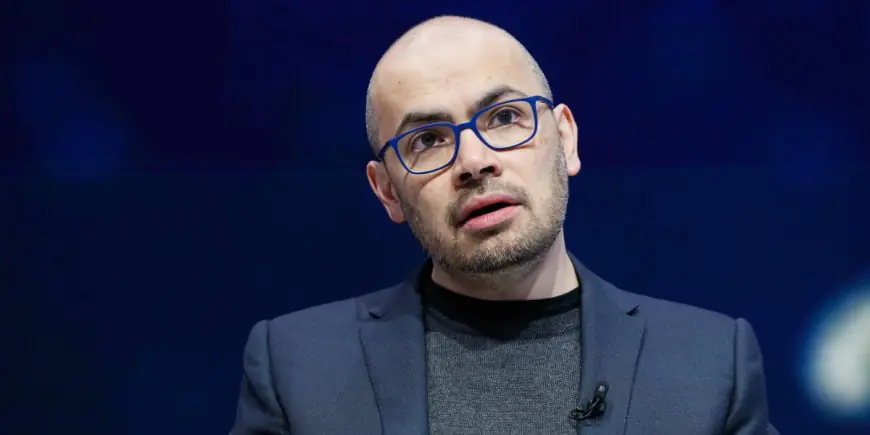 AI Heavyweights Clash: Google’s Demis Hassabis and Meta’s Yann LeCun Spar Over the Reality of AGI