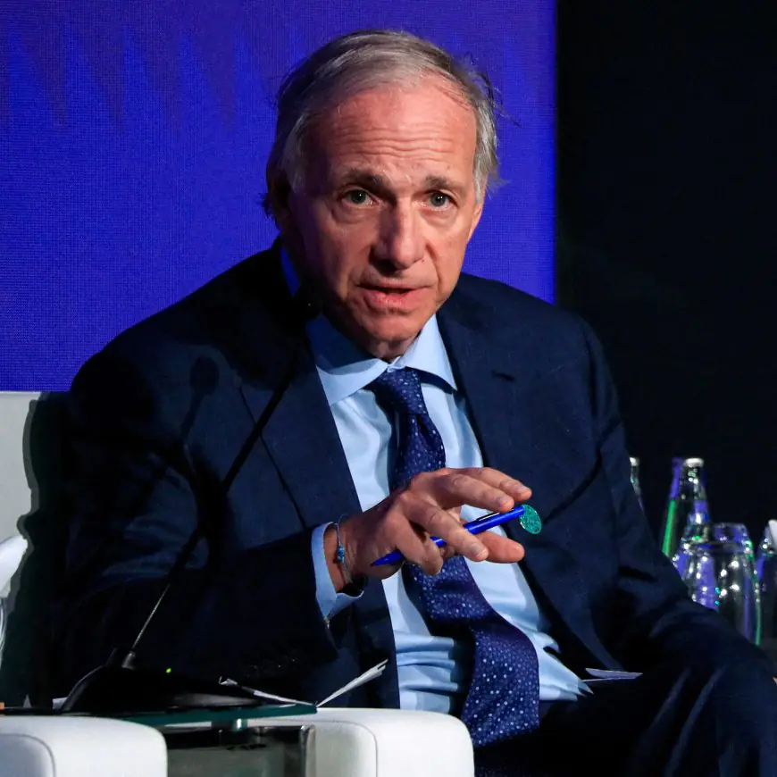 Why Ray Dalio Thinks the AI Market is Entering a Dangerous Bubble Phase