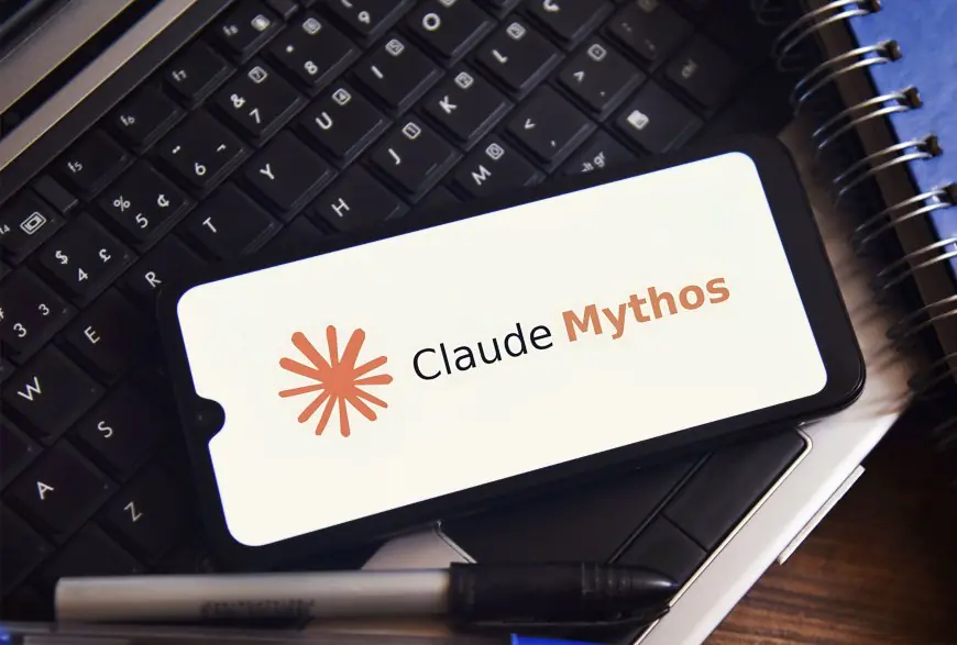 Anthropic to Share "Mythos" Cyber Flaw Data with Finance Watchdogs