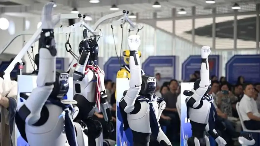 AI Is Moving From Chatbots Into Humanoid Robots and Physical Machines